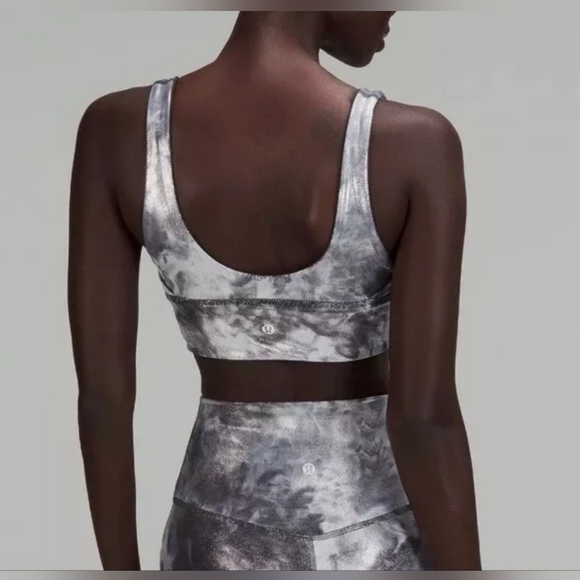 Lululemon Align Bra Shine Light Support A/B Cup Diamond Dye Reversible Size 2 - Picture 11 of 16